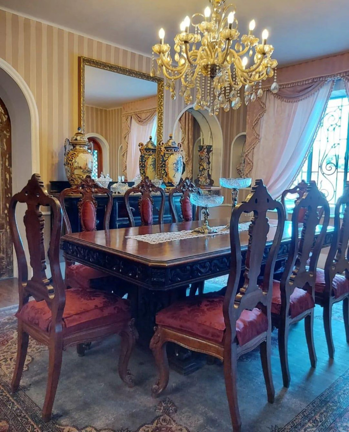 CASA 7 Quartos 585m² 