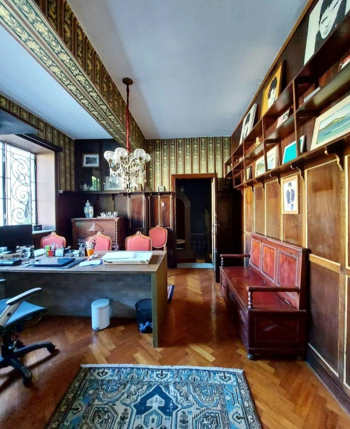CASA 7 Quartos 585m² 
