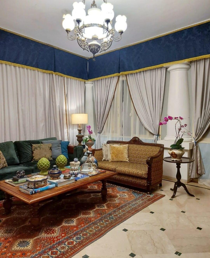 CASA 7 Quartos 585m² 