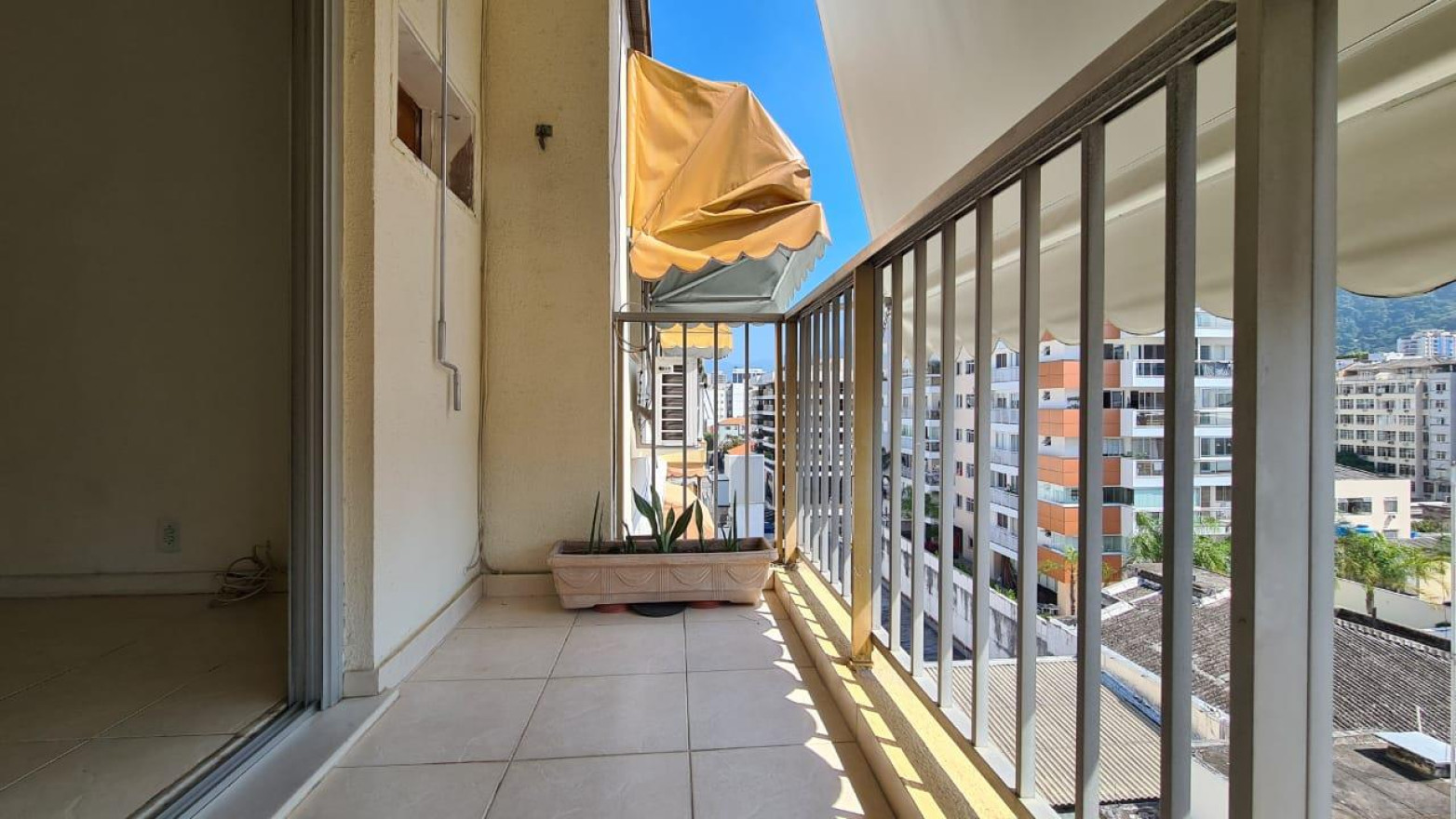 APARTAMENTO 2 Quartos 65m² 