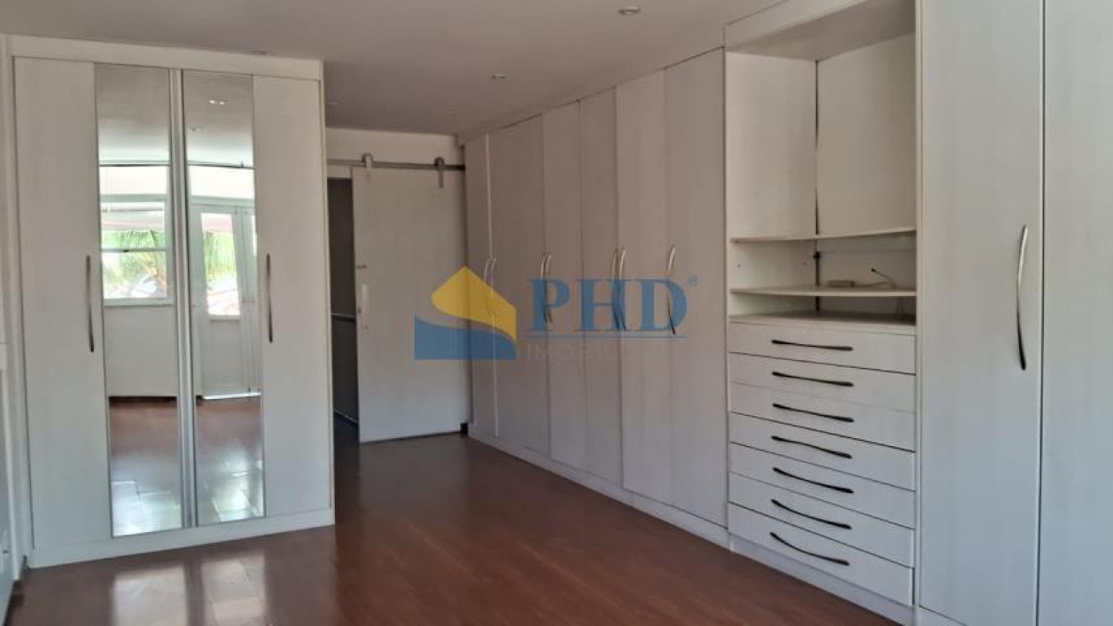 Casa 3 Quartos 215m² 