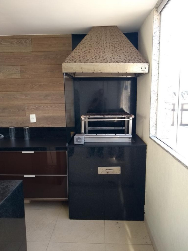 Apartamento 3 Quartos 197m² 
