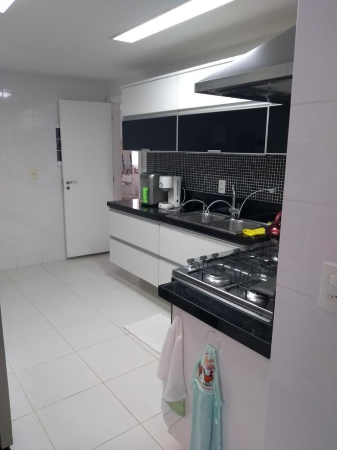 Apartamento 3 Quartos 197m² 