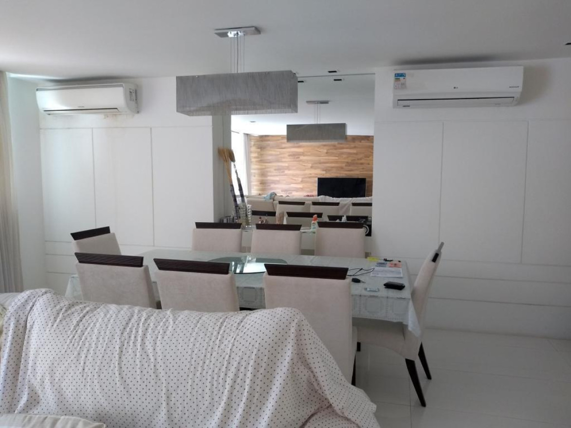 Apartamento 3 Quartos 197m² 