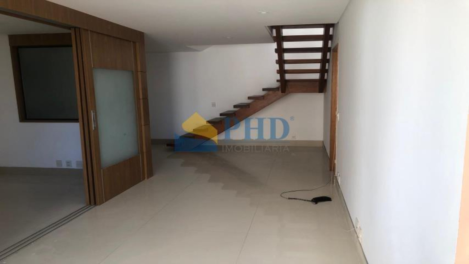 Cobertura 3 Quartos 200m² 
