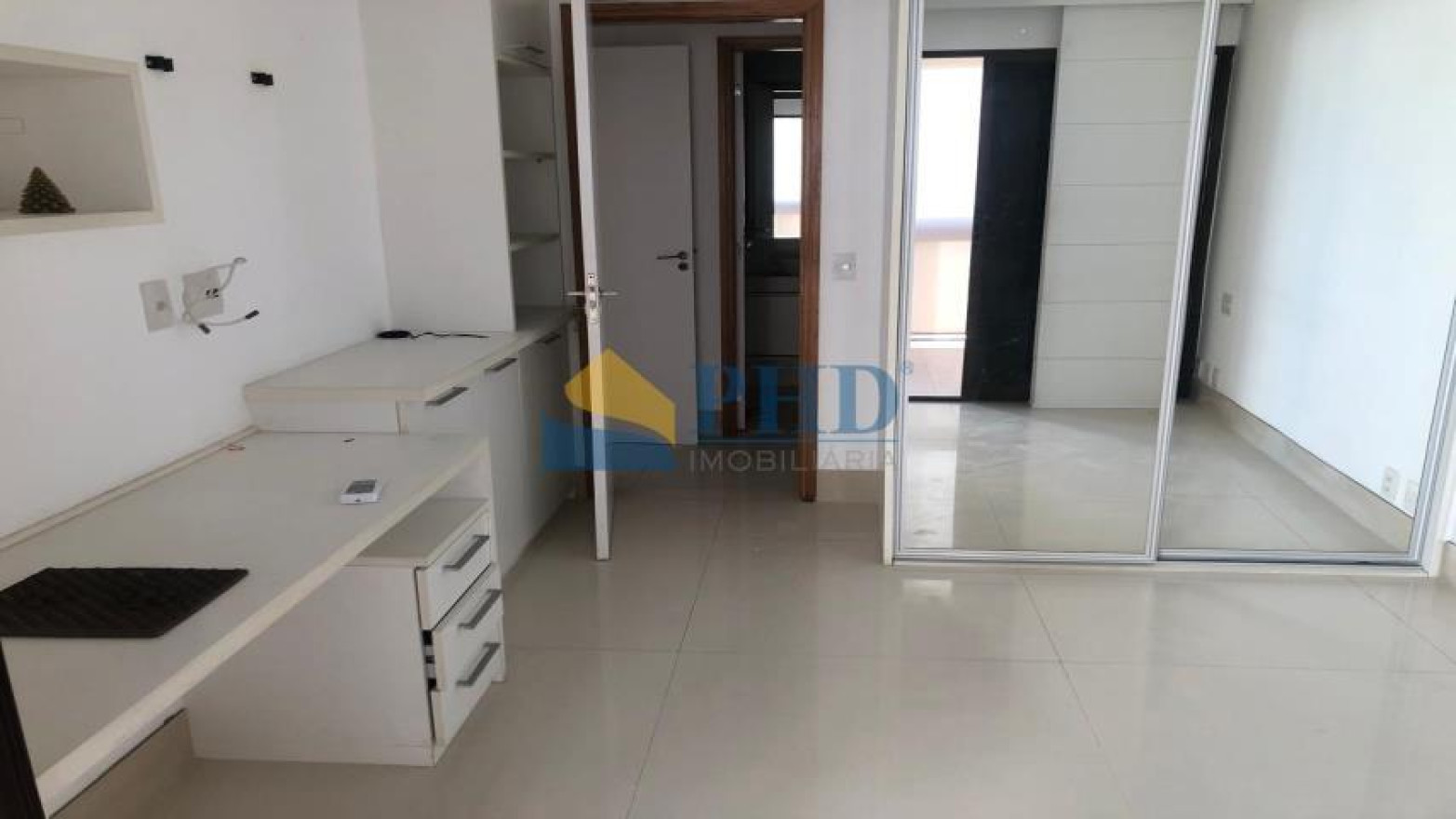 Cobertura 3 Quartos 200m² 