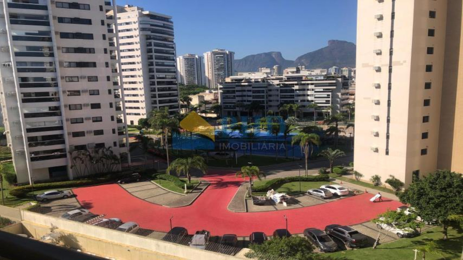 Cobertura 3 Quartos 200m² 